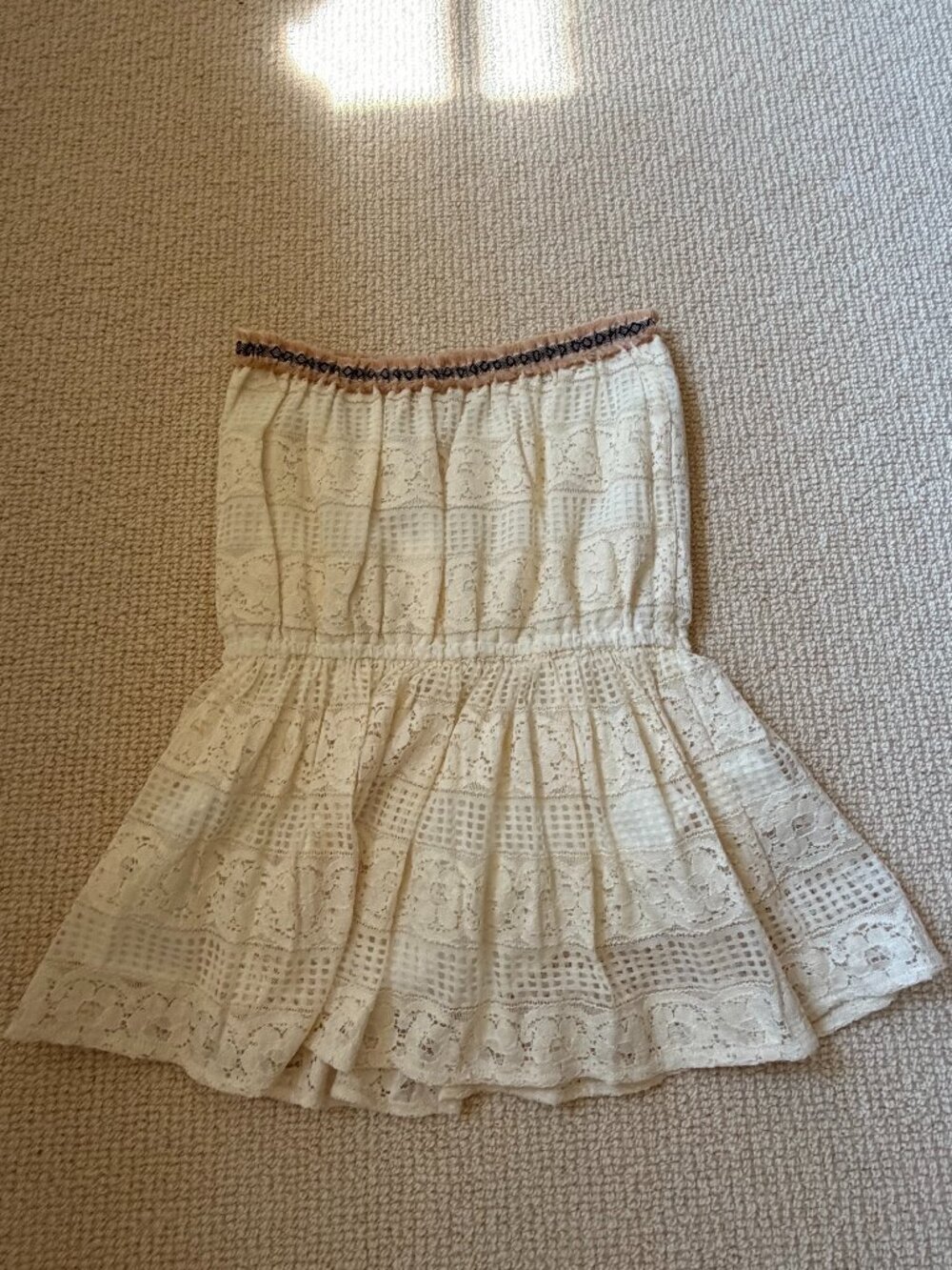 VGB Ivory Lace Strapless Top